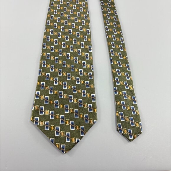 Cambridge Classic Green Geometric Men's Tie 4" x 59" - Picture 2 of 3